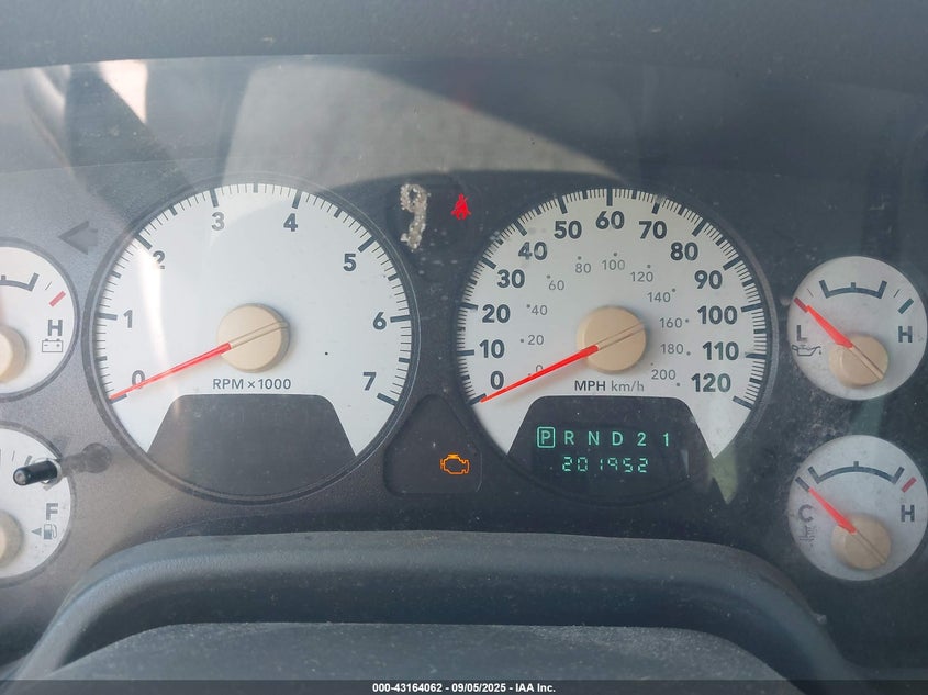 2008 Dodge Ram 1500 St/Sxt VIN: 1D7HA18K18J186218 Lot: 43164062