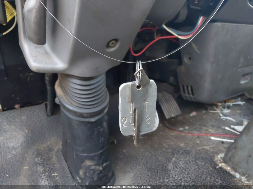 2008 International Cf 500 VIN: 3HAJEAVH98L570826 Lot: 43164326