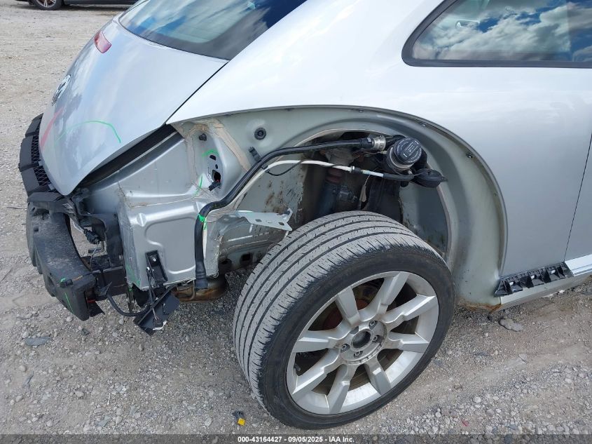 2012 Volkswagen Beetle 2.5L VIN: 3VWJP7AT4CM603646 Lot: 43164427