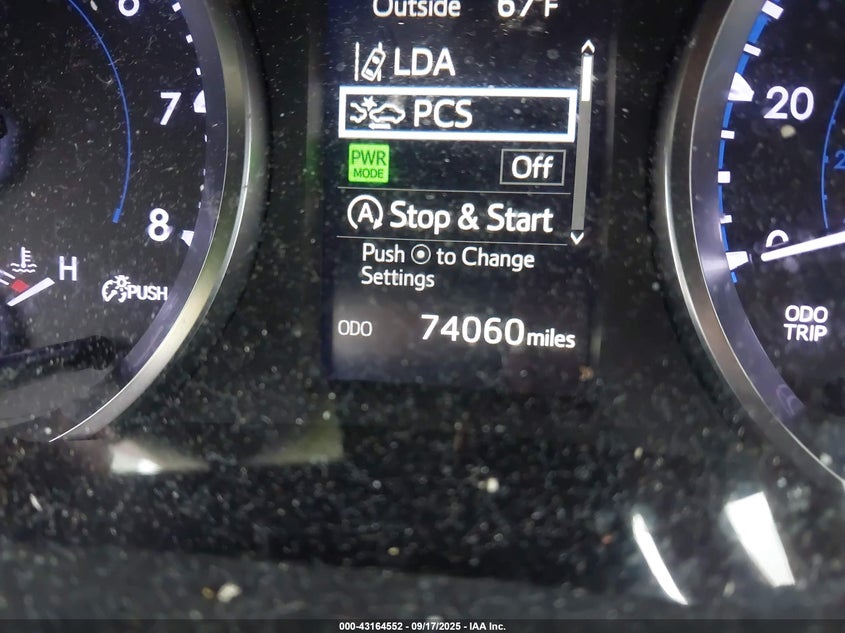 2018 TOYOTA HIGHLANDER LE/LE PLUS - 5TDBZRFH3JS878598