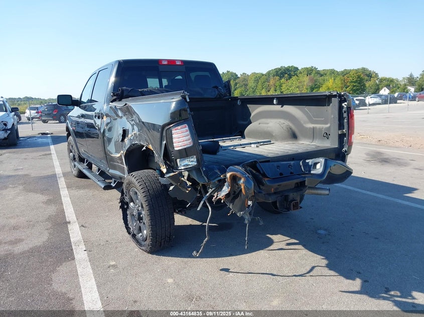 2017 RAM 2500 LARAMIE  4X4 6'4 BOX - 3C6UR5FJ9HG600938