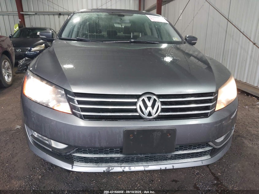 2015 VOLKSWAGEN PASSAT SE - 1VWBT7A3XFC076153