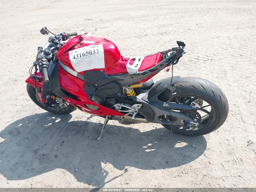 2025 Ducati Panigale V4/V4S VIN: ZDMDAG6W6SB001295 Lot: 43165037