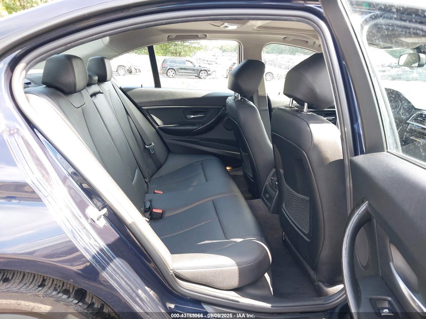 2016 BMW 320I XDRIVE WBA8E5G53GNT94994