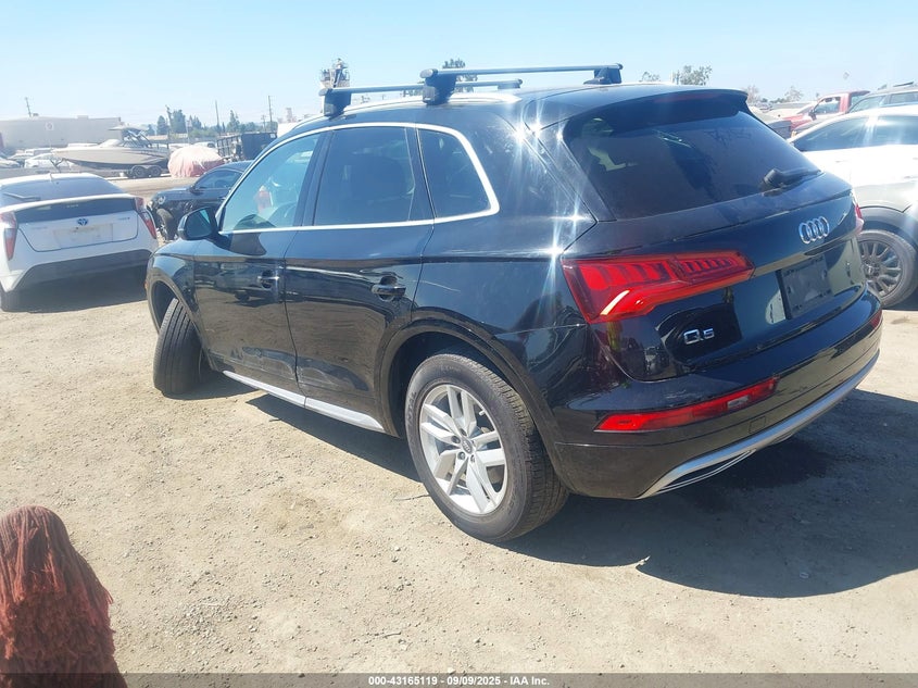 VIN WA1ANAFY5L2061050 2020 AUDI Q5 PREMIUM 45 TFSI QUATTRO S TRONIC/TITANIUM PREMIUM 45 TFSI QUATTRO S TRONIC