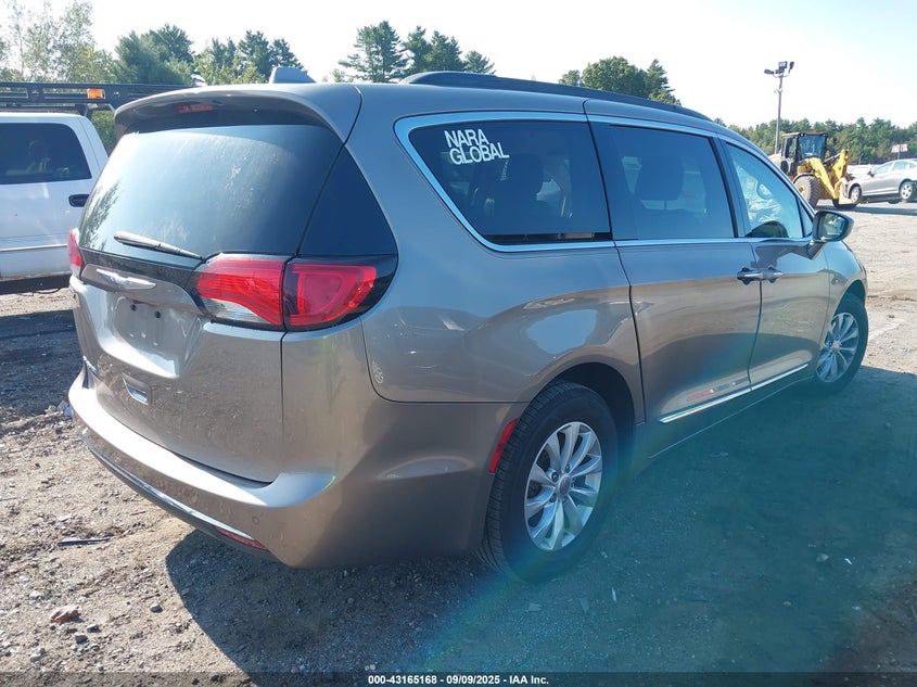 2017 CHRYSLER PACIFICA TOURING-L - 2C4RC1BG3HR729383