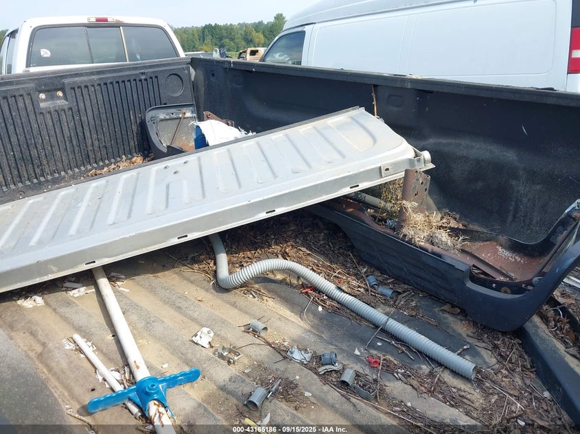 2011 GMC Sierra 3500Hd Denali VIN: 1GT426C88BF151961 Lot: 43165186