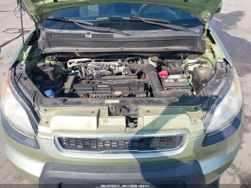 2011 Kia Soul + VIN: KNDJT2A2XB7256714 Lot: 43165210