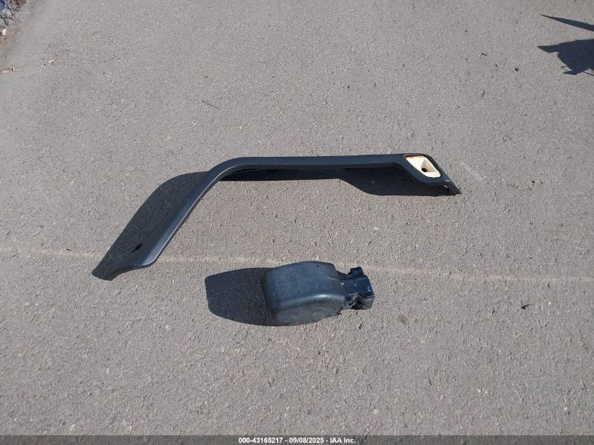 2000 Jeep Wrangler Sport VIN: 1J4FA49S8YP725684 Lot: 43165217