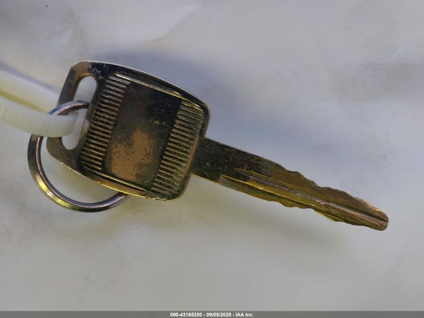 1997 Saturn Sc Sc1 VIN: 1G8ZF1282VZ200938 Lot: 43165250