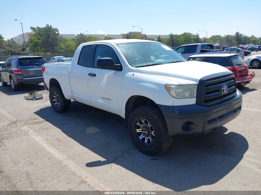 TOYOTA TUNDRA GRADE V6