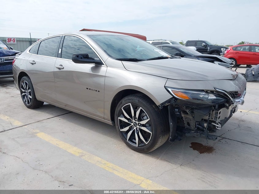 CHEVROLET MALIBU FWD RS