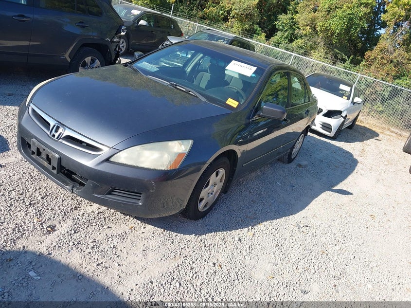 1HGCM56477A209704 2007 HONDA ACCORD photo no. 2