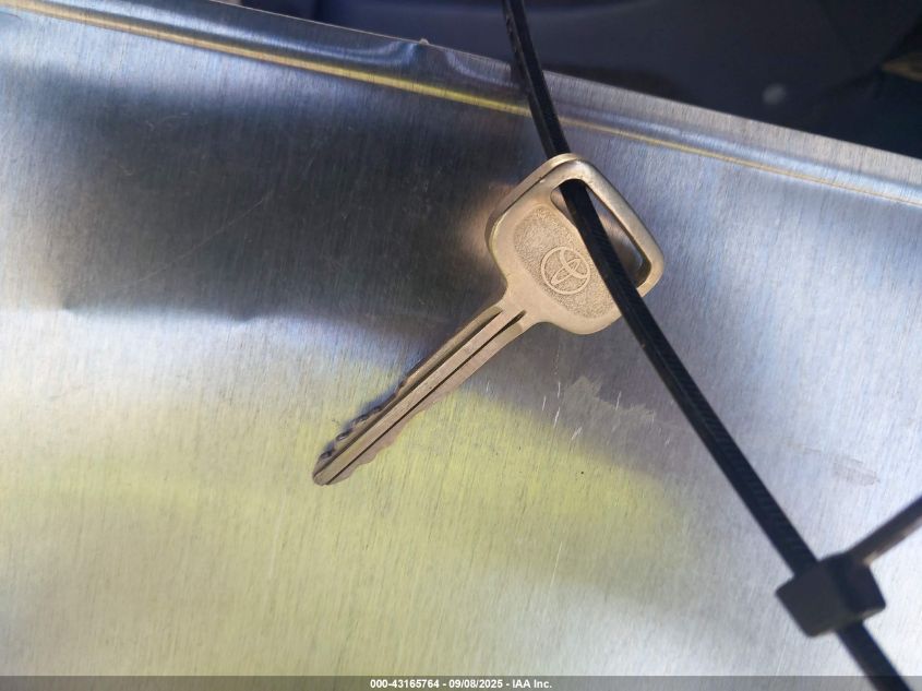 1996 Toyota 4Runner VIN: RZN1850009110 Lot: 43165764