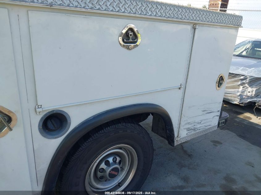 1999 GMC Sierra 2500 Sl VIN: 1GTGC24J7XR707980 Lot: 43165836