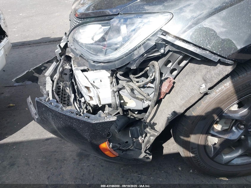 2020 Chrysler Pacifica Touring VIN: 2C4RC1FG2LR282130 Lot: 43166300