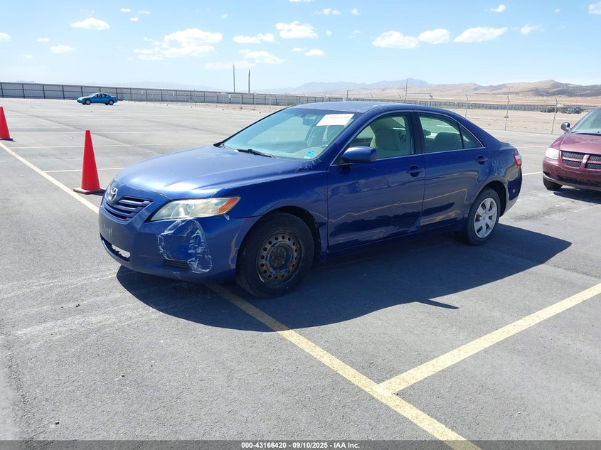 2007 Toyota Camry Le blue sedan gasoline JTNBE46K273099564 photo #3