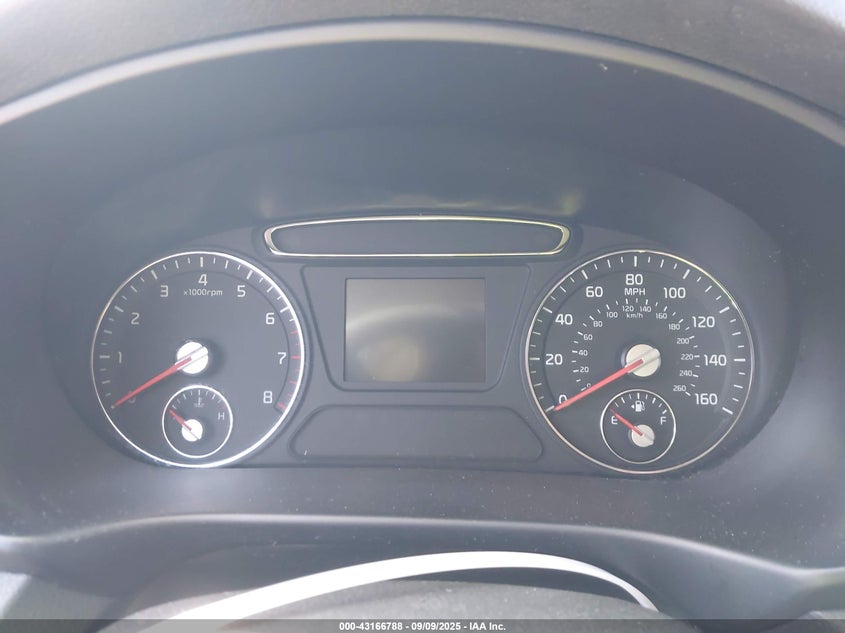 2016 KIA SORENTO LX/L - 5XYPG4A35GG021036