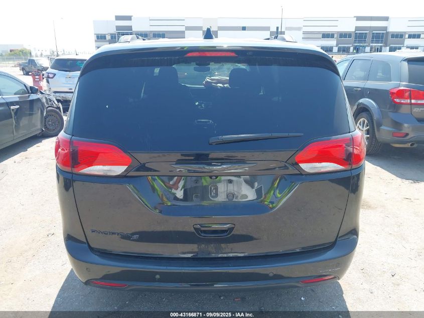 2019 Chrysler Pacifica Touring Plus VIN: 2C4RC1FG5KR567581 Lot: 43166871