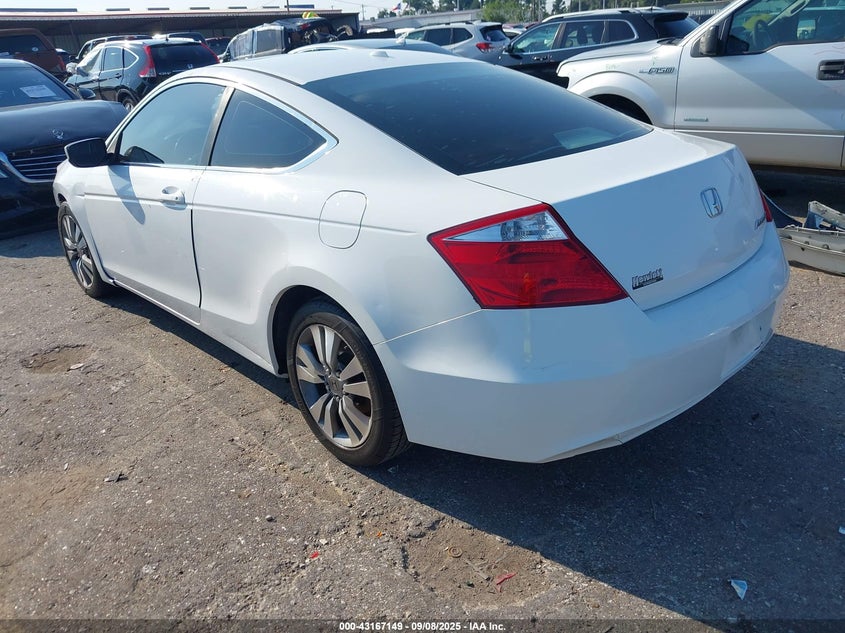 1HGCS12838A027779 2008 HONDA ACCORD photo no. 3