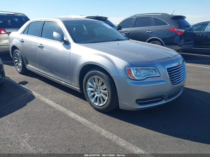 Vin: 2c3ccaag5eh123273, lot: 43661596, chrysler 300 2014 img_1