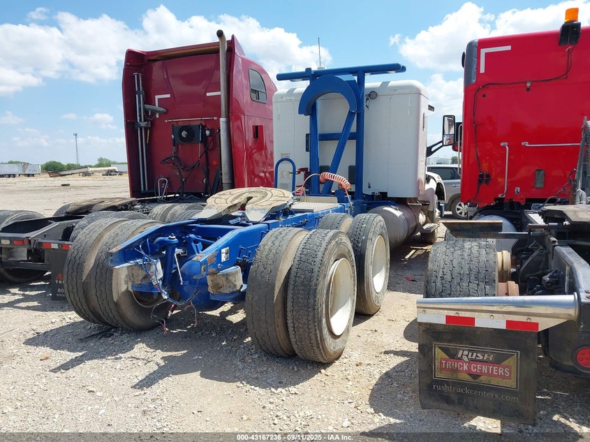 1XPCD70X9KD626230 2019   photo no. 4