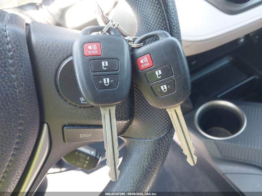 2015 Toyota Rav4 Le VIN: JTMBFREV2FJ028983 Lot: 43167399