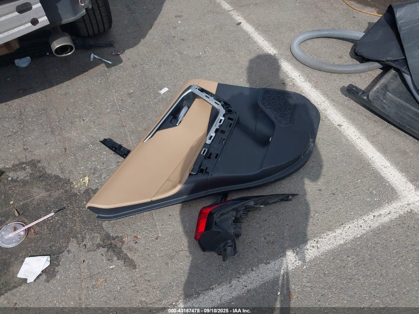 2019 TOYOTA RAV4 XLE PREMIUM - 2T3C1RFV6KC030508