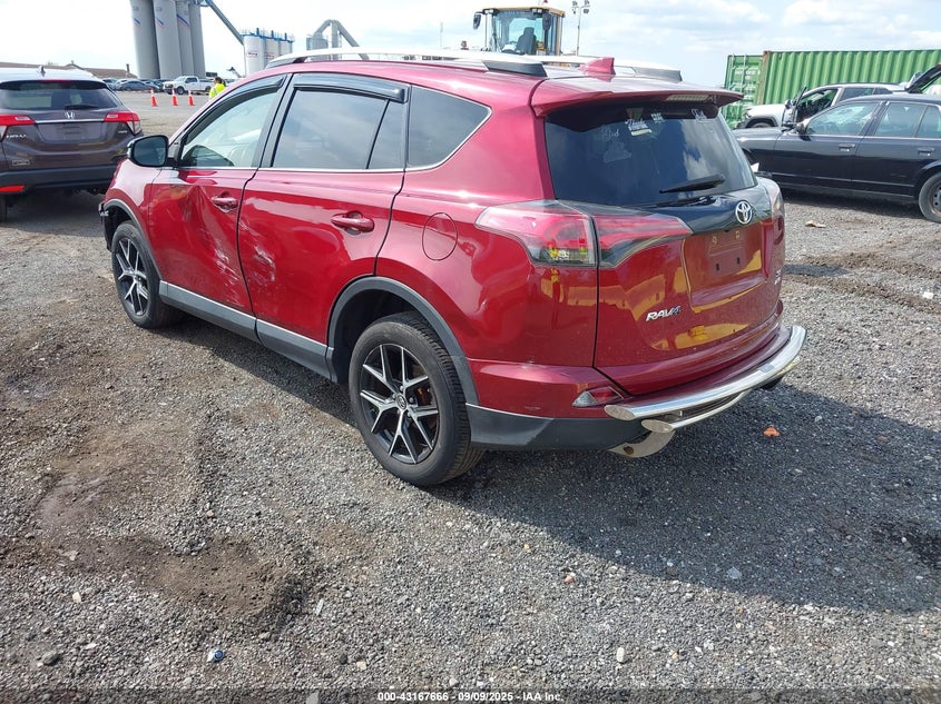 2018 TOYOTA RAV4 SE - JTMJFREV0JD233561