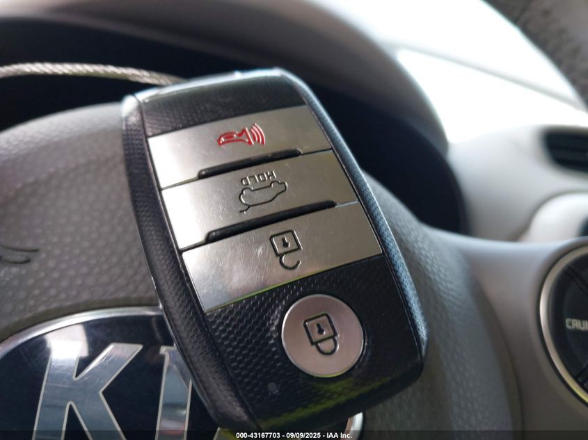 2016 Kia Soul Ev + VIN: KNDJX3AE2G7005228 Lot: 43167703