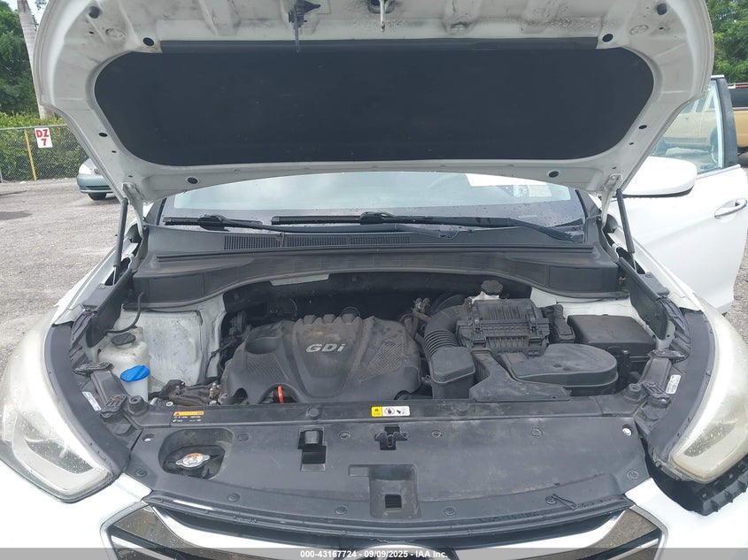 2016 Hyundai Santa Fe Sport 2.4L VIN: 5XYZTDLB7GG330306 Lot: 43167724