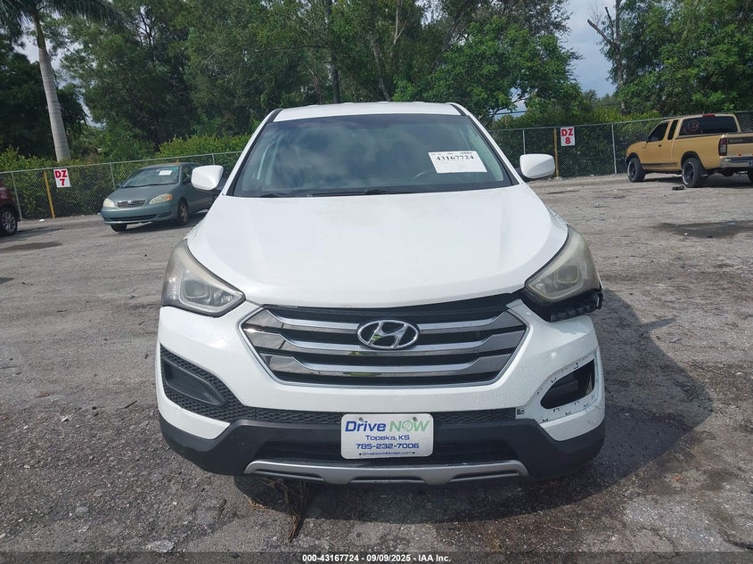 2016 Hyundai Santa Fe Sport 2.4L VIN: 5XYZTDLB7GG330306 Lot: 43167724