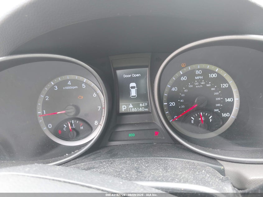 2016 Hyundai Santa Fe Sport 2.4L VIN: 5XYZTDLB7GG330306 Lot: 43167724