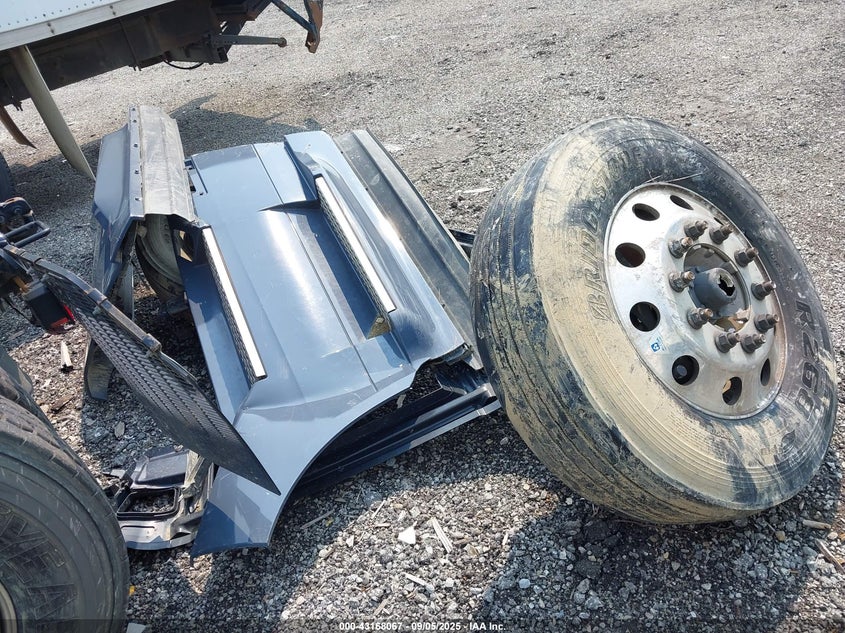 2023 Volvo Vnl VIN: 4V4NC9UG2PN335674 Lot: 43168067