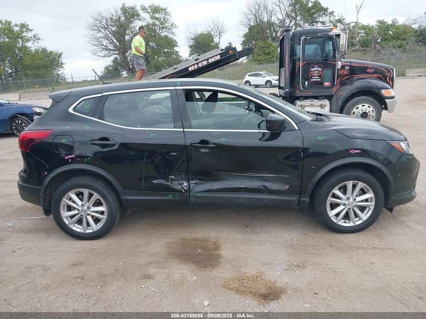 2018 NISSAN ROGUE SPORT S - JN1BJ1CR8JW293217