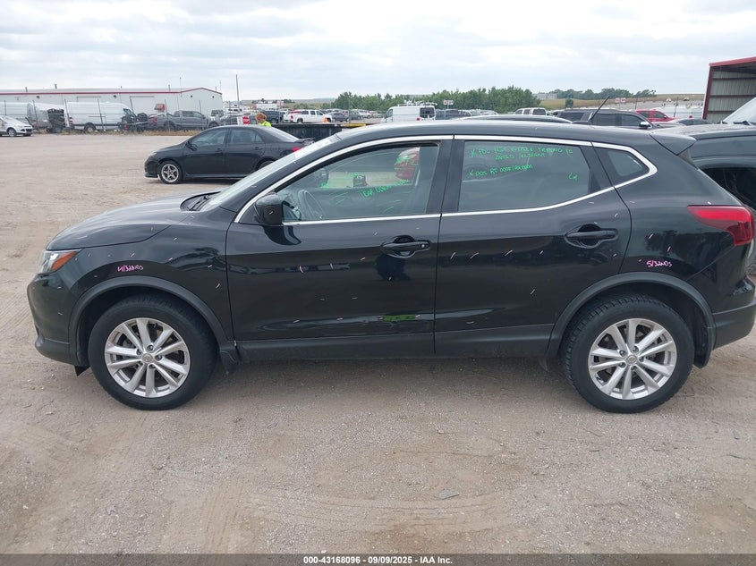 2018 NISSAN ROGUE SPORT S - JN1BJ1CR8JW293217