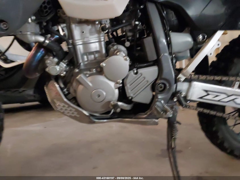 2021 SUZUKI DR-Z400 S JS1SK43A9M7100636