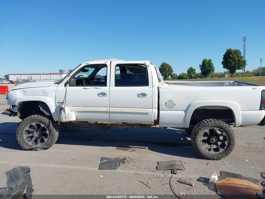 2006 Chevrolet Silverado 2500Hd Lt1 VIN: 1GCHK23236F124727 Lot: 43168379