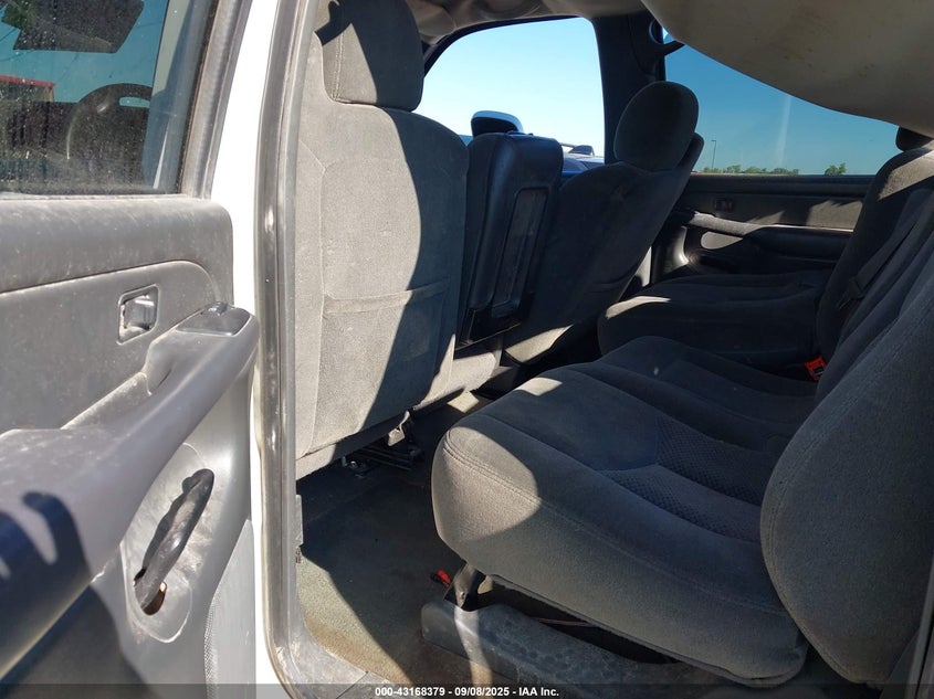 2006 Chevrolet Silverado 2500Hd Lt1 VIN: 1GCHK23236F124727 Lot: 43168379