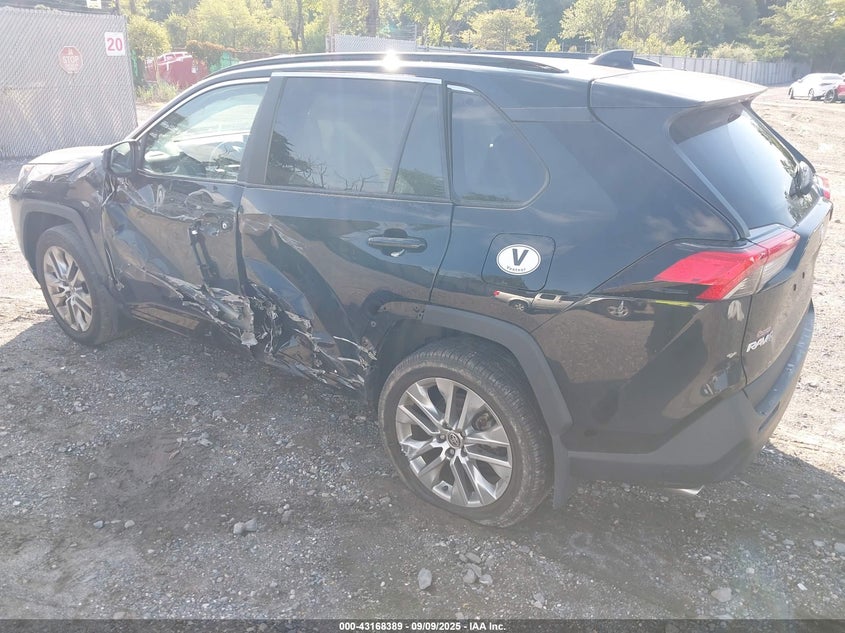VIN 2T3A1RFV5MW196401 2021 TOYOTA RAV4 XLE PREMIUM