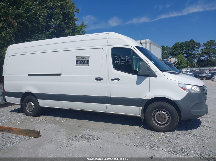 2019 MERCEDES-BENZ SPRINTER 2500 HIGH ROOF V6 - WD3PF1CD2KP038366