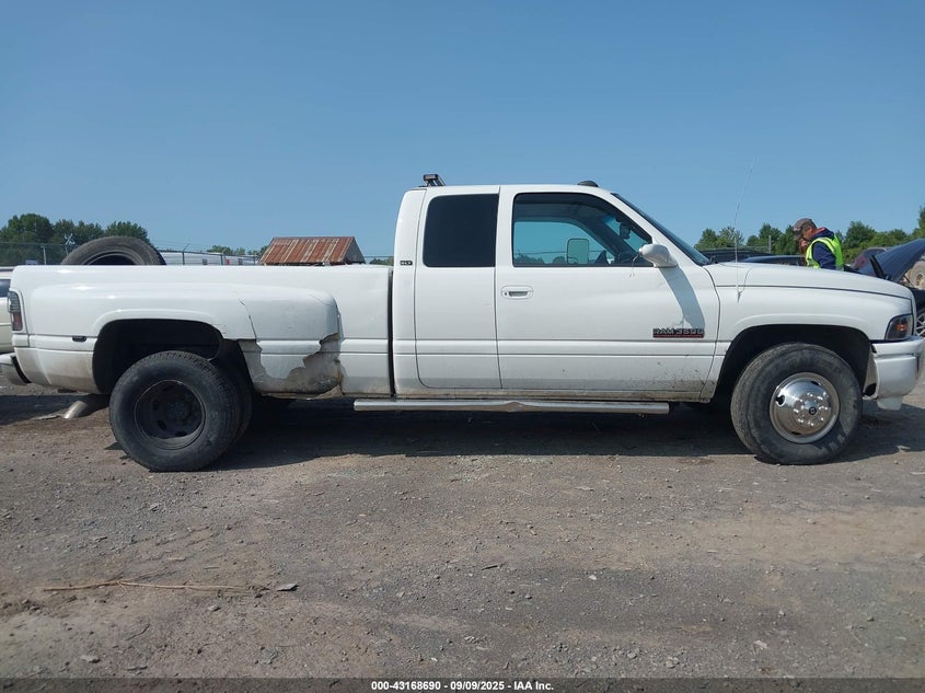 2002 Dodge Ram 3500 St VIN: 3B7MC33612M203361 Lot: 43168690