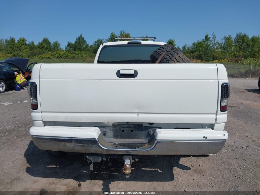 2002 Dodge Ram 3500 St VIN: 3B7MC33612M203361 Lot: 43168690