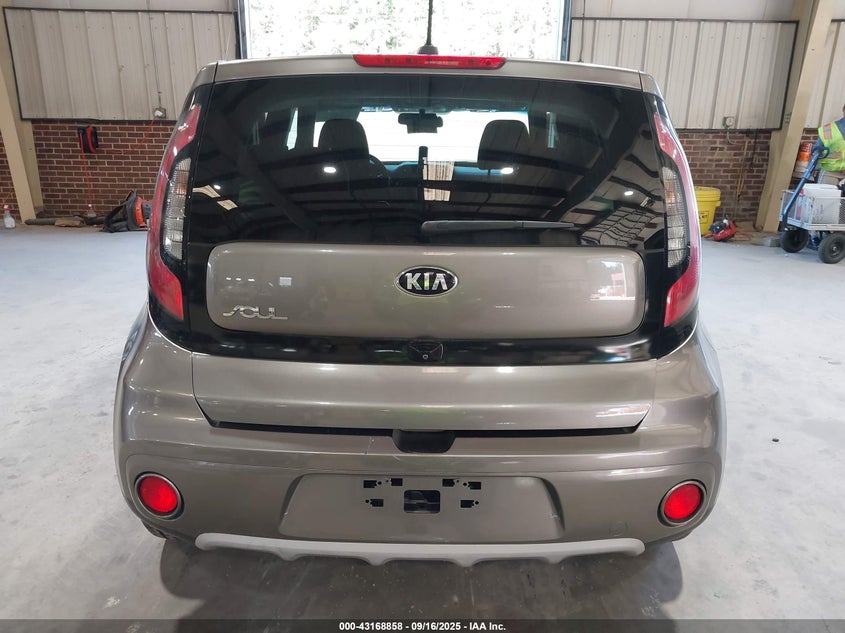 2019 KIA SOUL + - KNDJP3A56K7638811