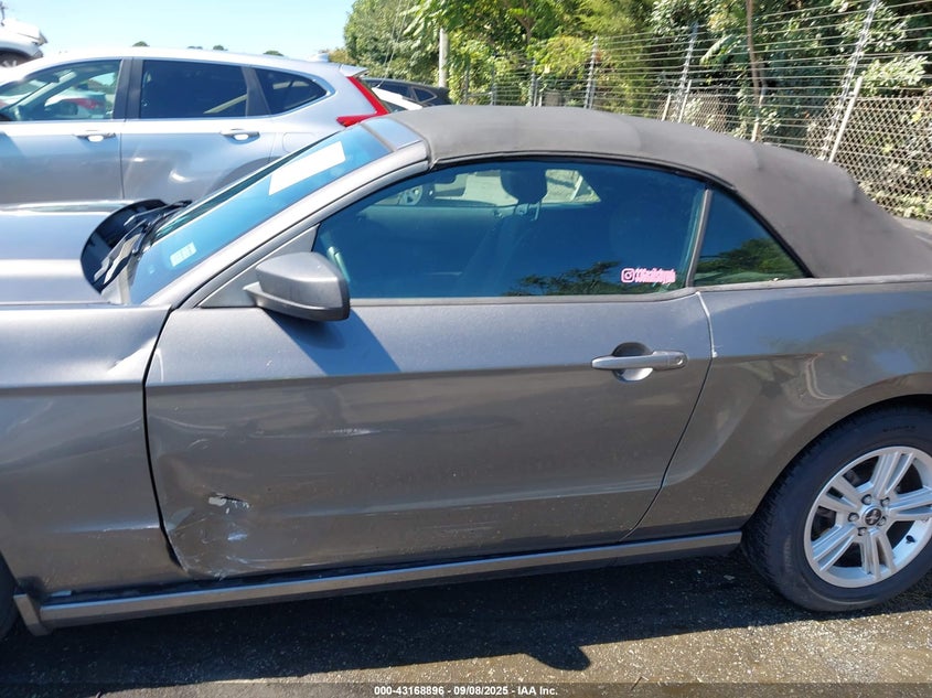 2014 Ford Mustang V6 VIN: 1ZVBP8EM8E5292793 Lot: 43168896