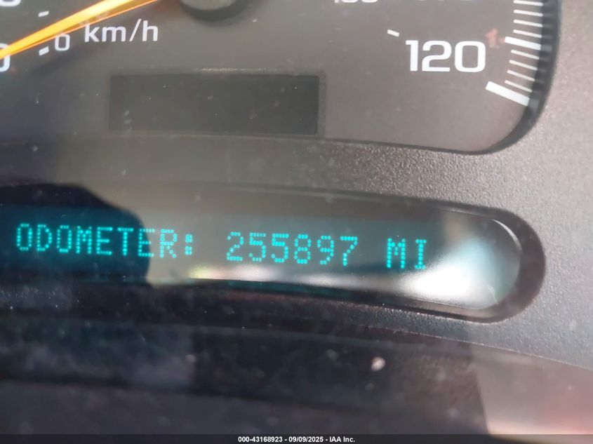 2005 Chevrolet Tahoe Ls VIN: 1GNEC13T15J108421 Lot: 43168923