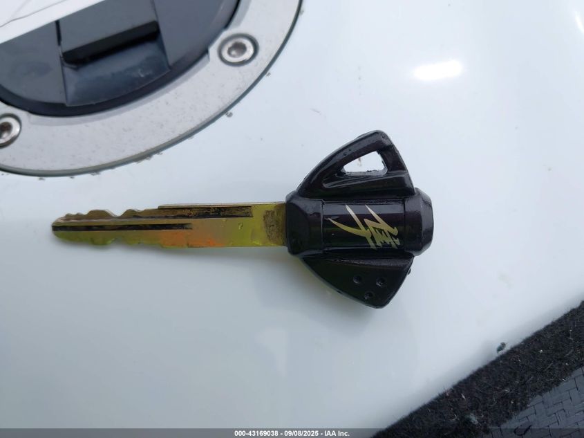 2009 Suzuki Gsx1300 R VIN: JS1GX72A292101822 Lot: 43169038