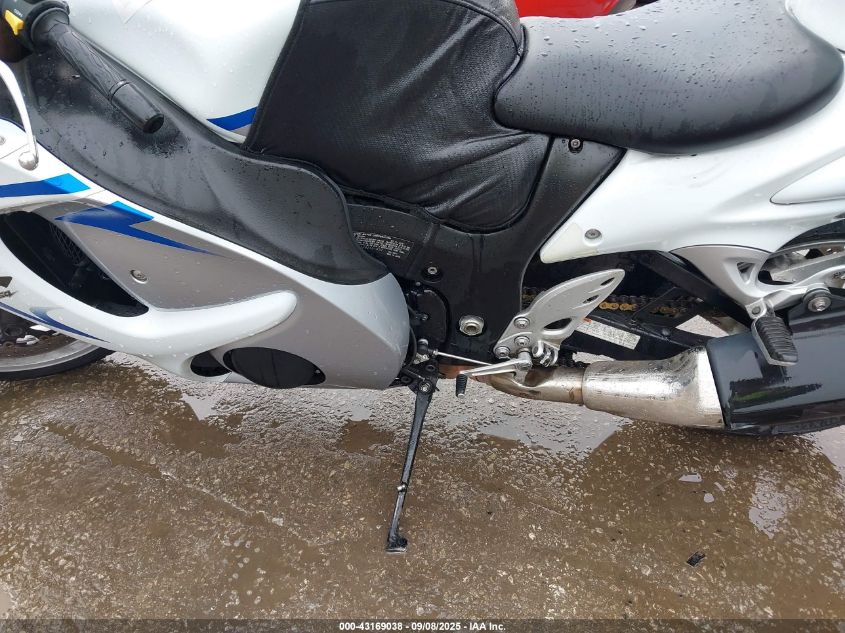 2009 Suzuki Gsx1300 R VIN: JS1GX72A292101822 Lot: 43169038