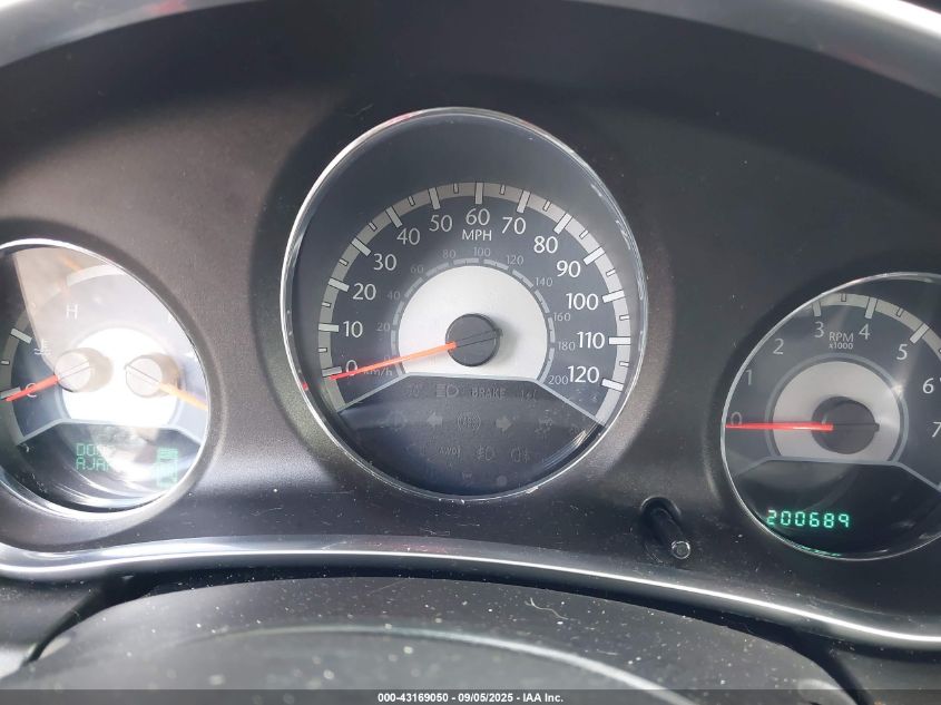 2012 Chrysler 200 Touring VIN: 1C3CCBBB1CN135661 Lot: 43169050