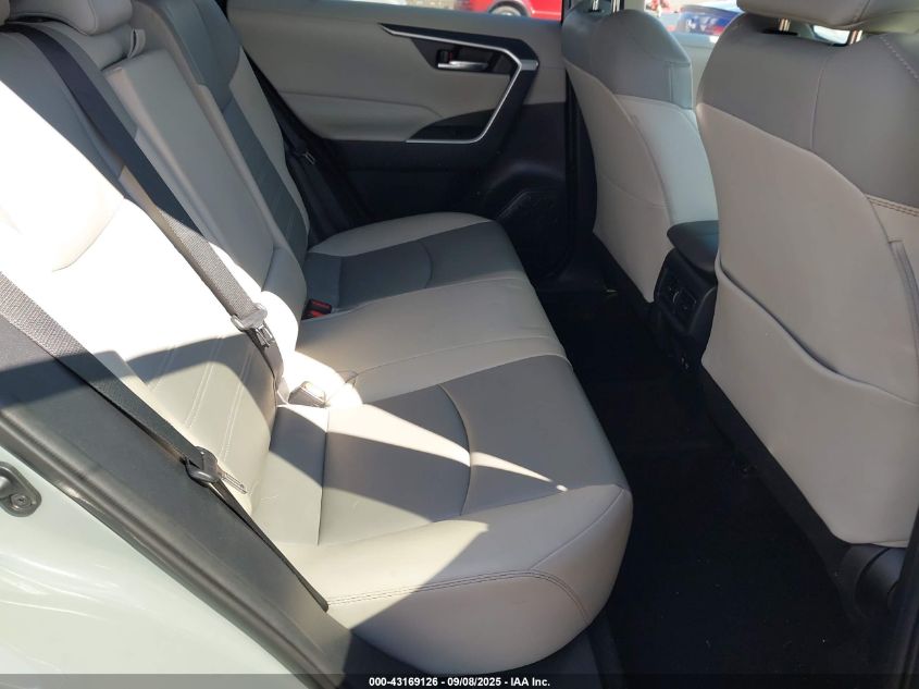 2020 Toyota Rav4 Xle Premium VIN: 2T3A1RFV4LW138309 Lot: 43169126